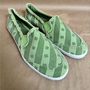 Keds Green Canvas Shamrock Slip-On Sneakers. US 9.5